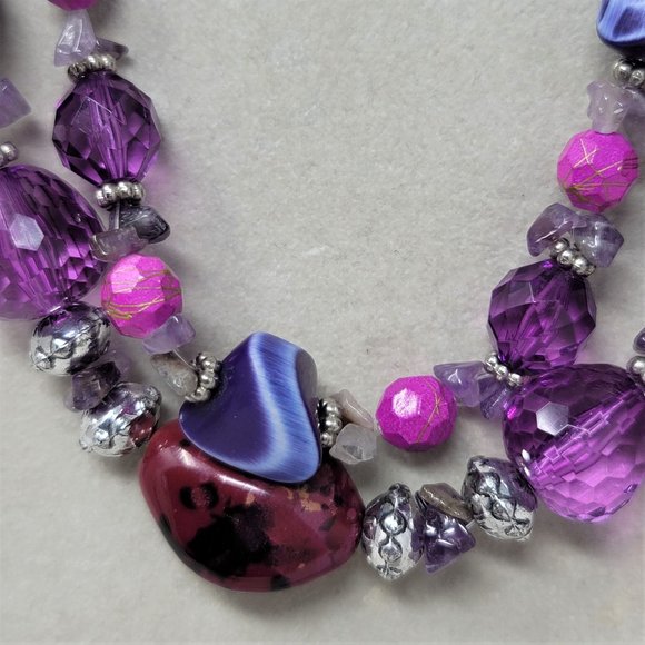 Shades of Purple Double Strand Necklace Amethyst Chips - Picture 5 of 9